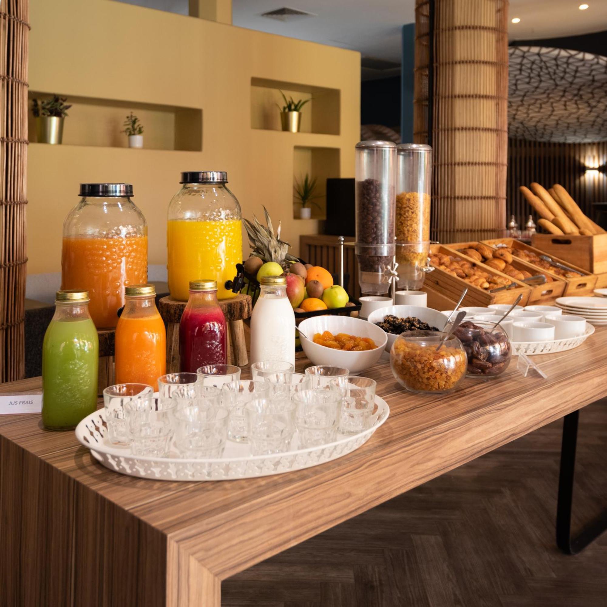 Ibis Marrakech Centre Gare Otel Marakeş Dış mekan fotoğraf